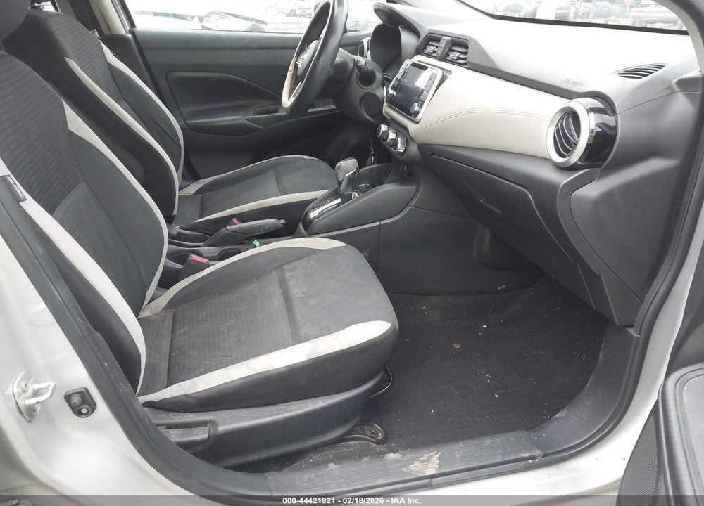 2020 NISSAN VERSA SV XTRONIC CVT VIN: 3N1CN8EV4LL854100