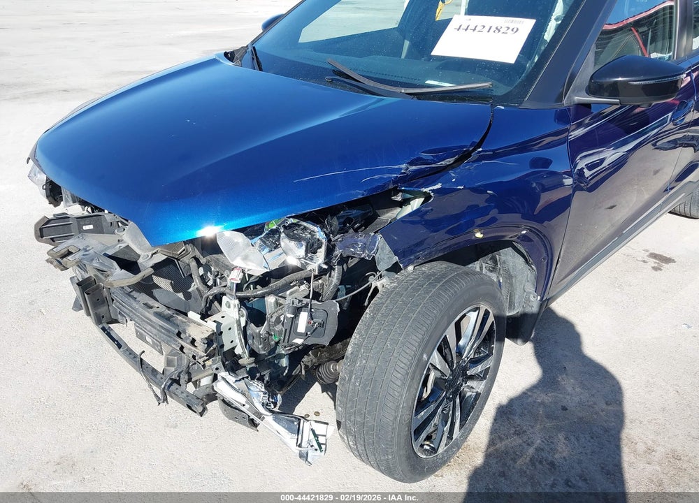 2020 NISSAN KICKS SR XTRONIC CVT VIN: 3N1CP5DV3LL560861
