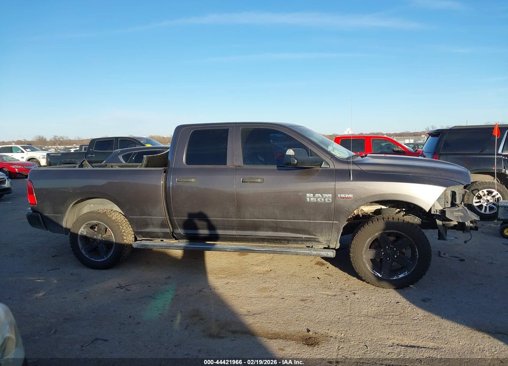 2017 RAM 1500 EXPRESS  4X4 6'4 BOX VIN: 1C6RR7FT9HS853186