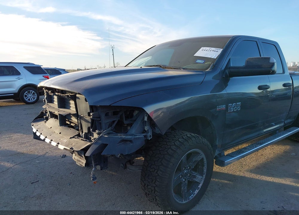 2017 RAM 1500 EXPRESS  4X4 6'4 BOX VIN: 1C6RR7FT9HS853186