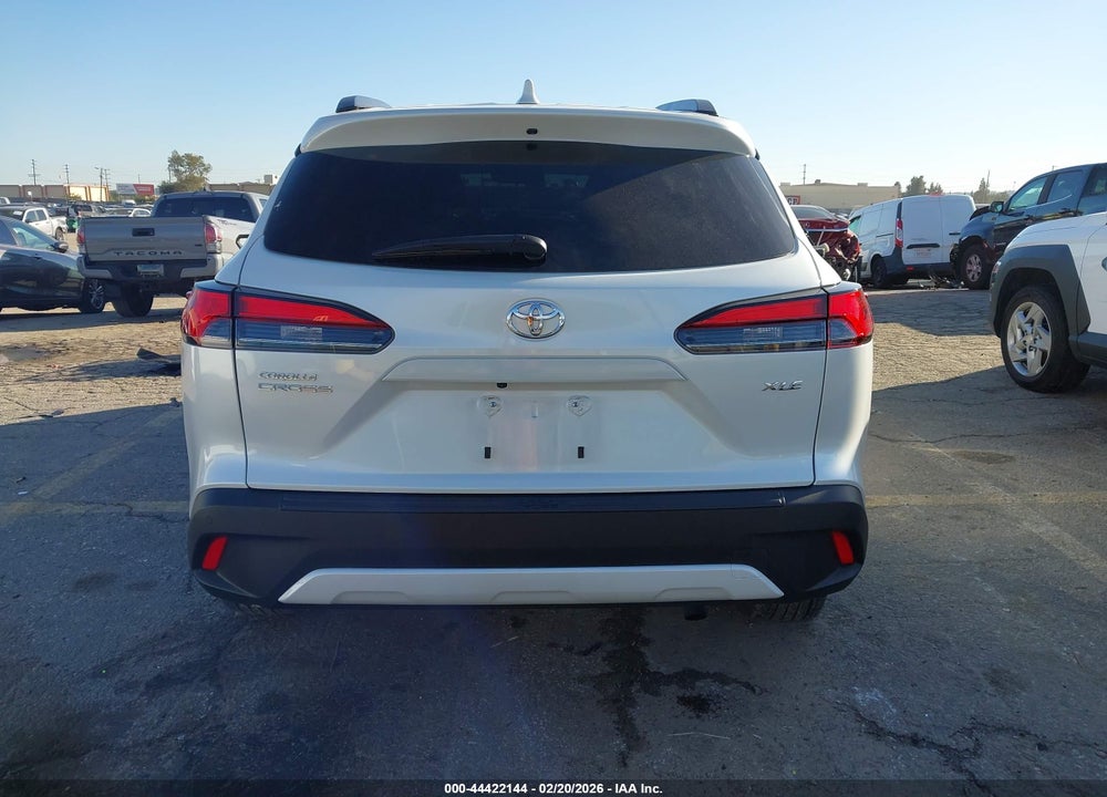 2023 TOYOTA COROLLA CROSS XLE VIN: 7MUDAAAG4PV062319