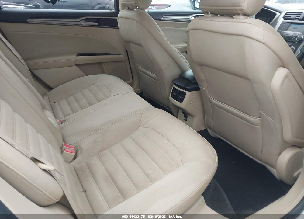 2015 FORD FUSION SE VIN: 1FA6P0H78F5116183