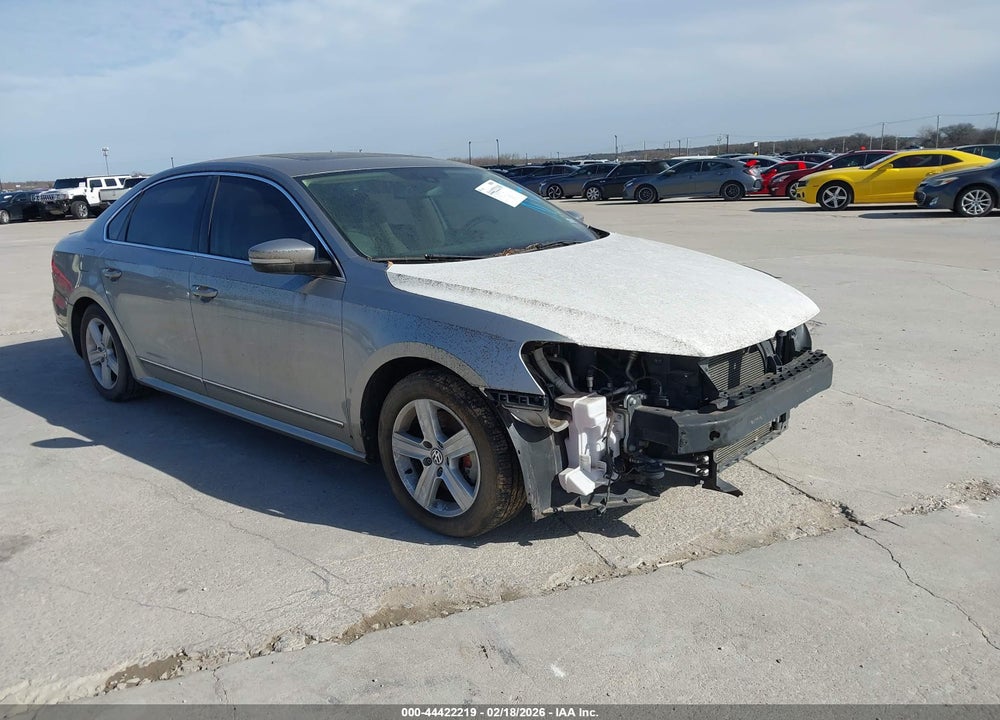 2014 VOLKSWAGEN PASSAT 2.0L TDI SEL PREMIUM VIN: 1VWCN7A33EC078369