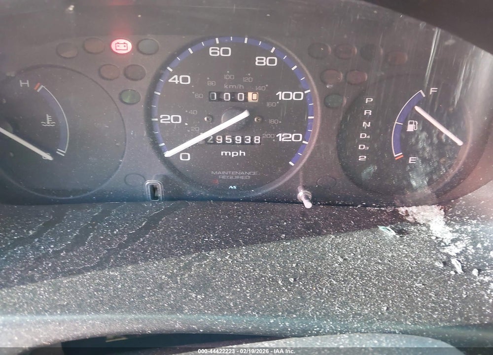 2000 HONDA CIVIC VALUE PACKAGE VIN: 2HGEJ6610YH557425