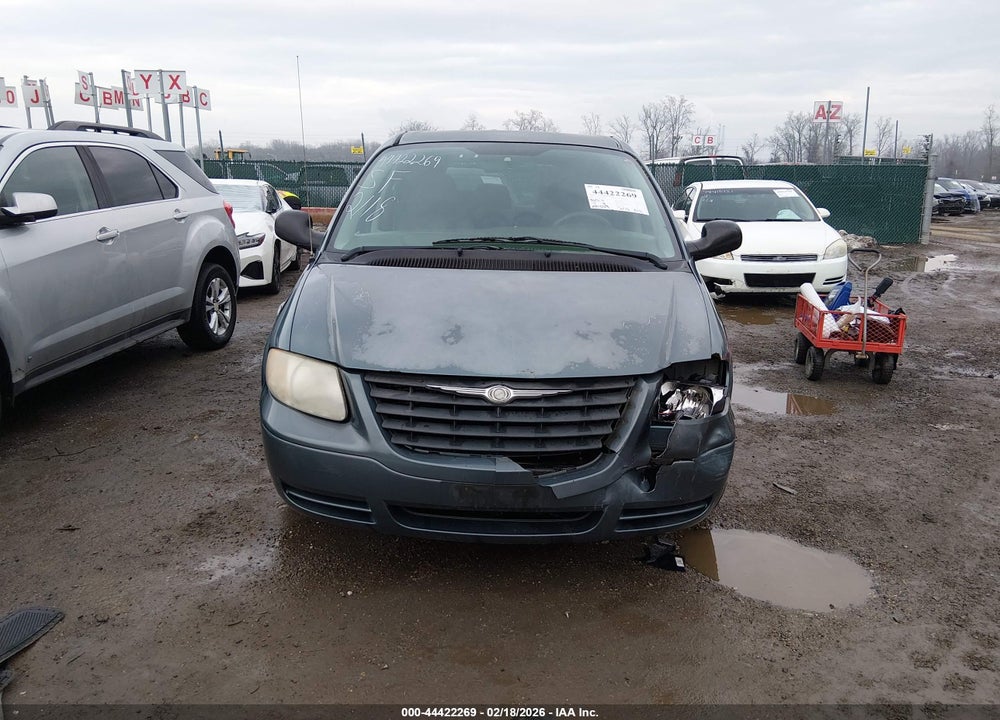 2006 CHRYSLER TOWN & COUNTRY VIN: 1A4GP45R96B517300