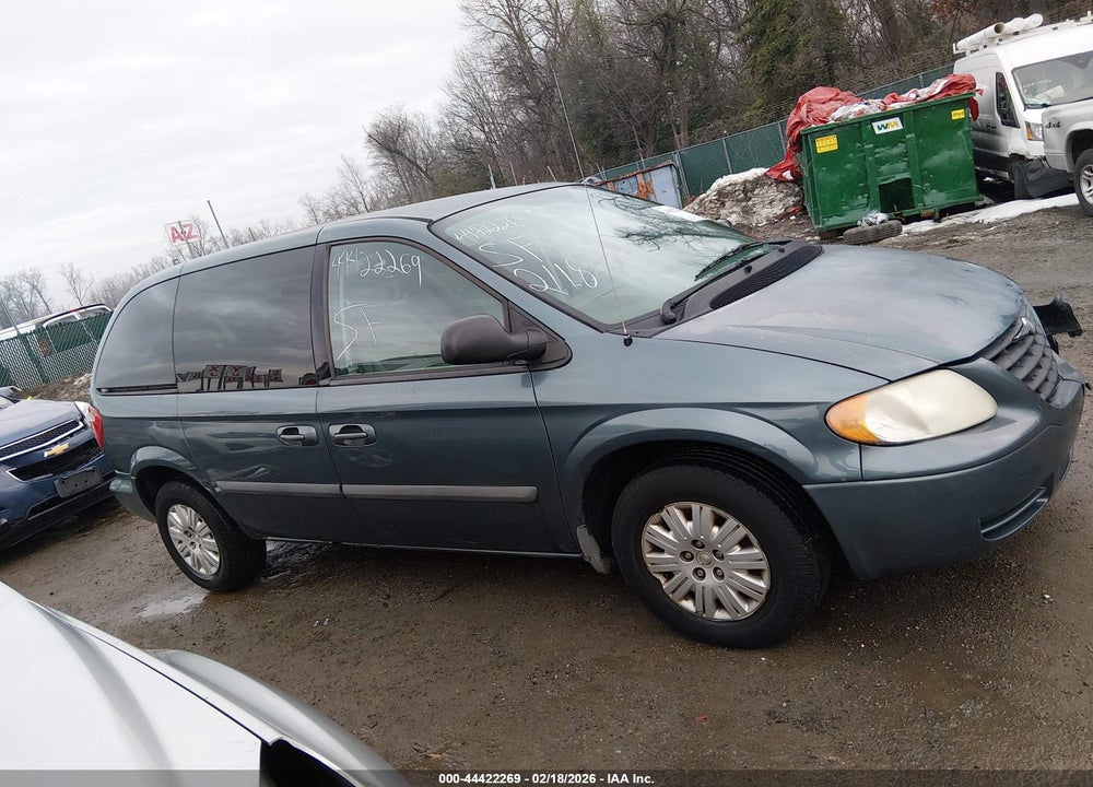 2006 CHRYSLER TOWN & COUNTRY VIN: 1A4GP45R96B517300
