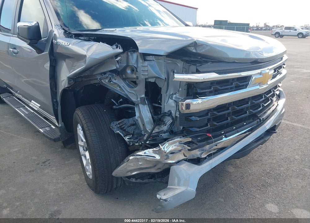 2025 CHEVROLET SILVERADO 1500 4WD  SHORT BED LT WITH 2FL VIN: 1GCPKKEK0SZ179914
