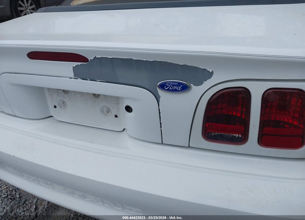 1996 FORD MUSTANG VIN: 1FALP444XTF120909