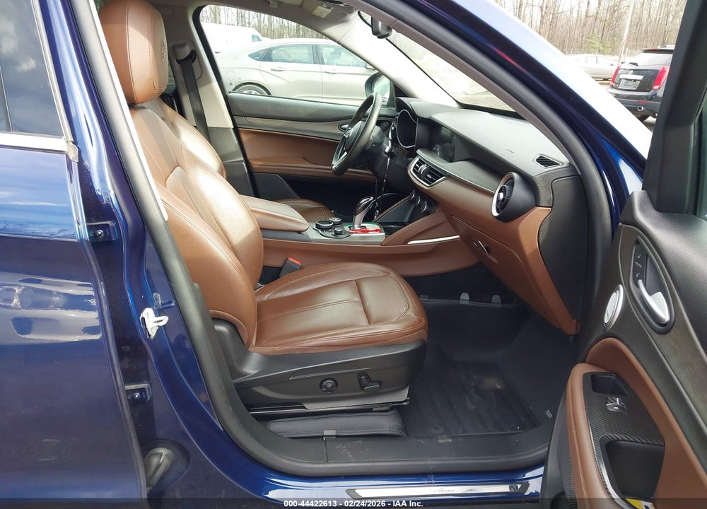 2018 ALFA ROMEO STELVIO TI AWD VIN: ZASFAKBN6J7B93086