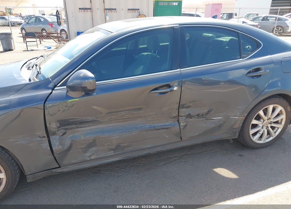 2007 LEXUS IS 250 VIN: JTHBK262372032719