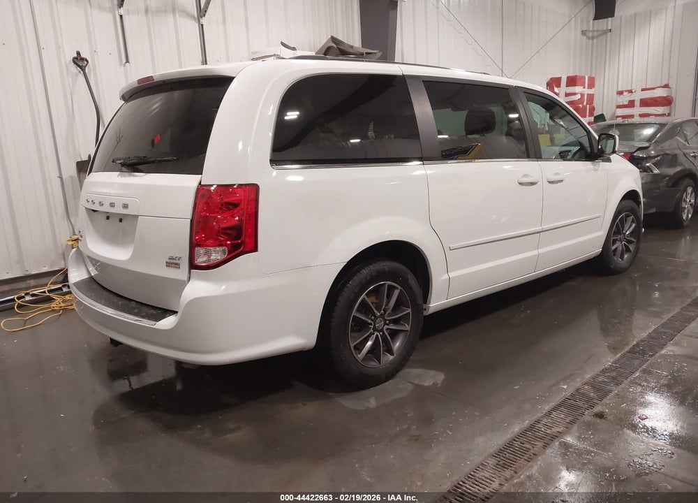 2017 DODGE GRAND CARAVAN SXT VIN: 2C4RDGCGXHR664644