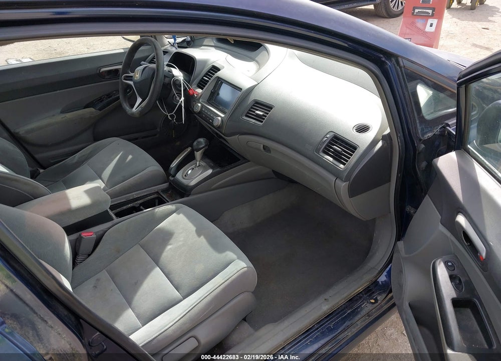 2009 HONDA CIVIC LX VIN: 2HGFA16589H516603