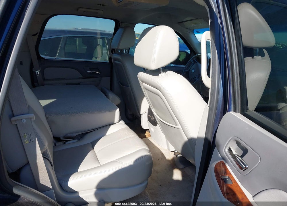 2007 CHEVROLET TAHOE LT VIN: 1GNFC13J47R141968