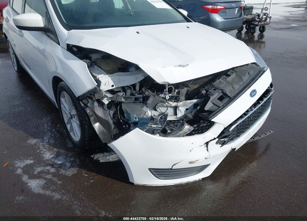 2018 FORD FOCUS SE VIN: 1FADP3K25JL217997