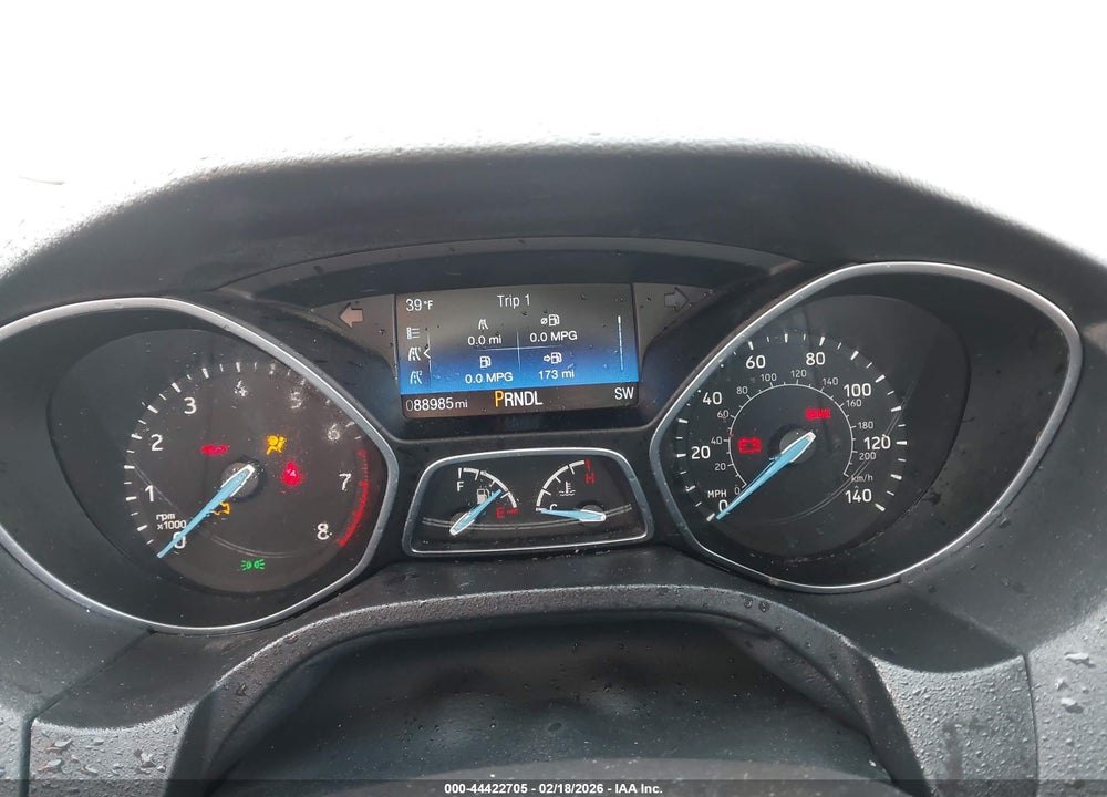 2018 FORD FOCUS SE VIN: 1FADP3K25JL217997