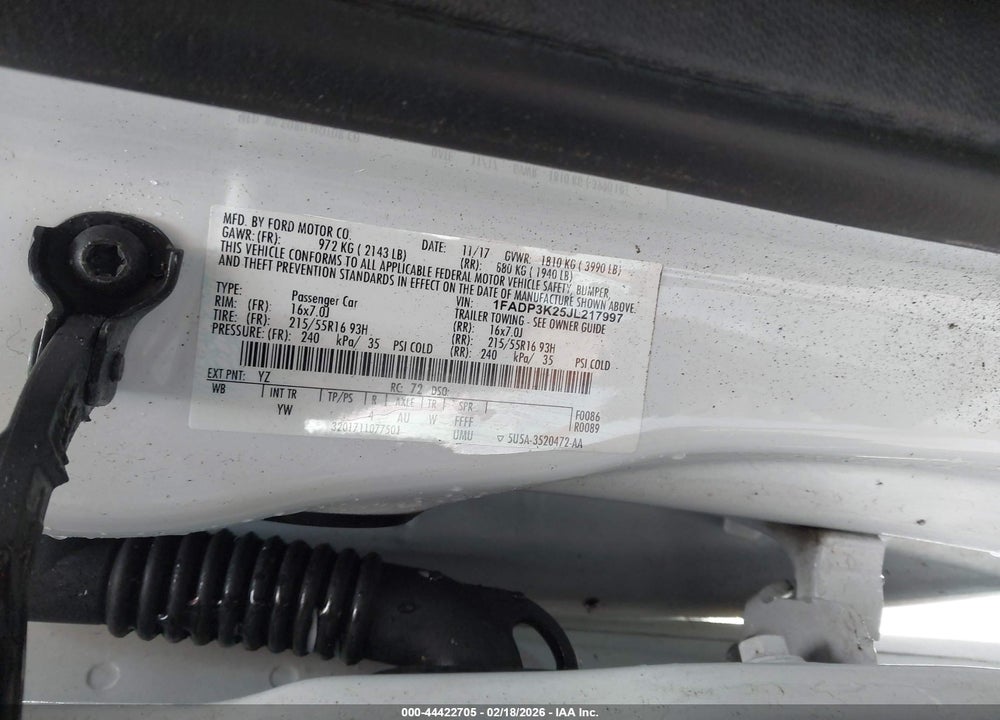 2018 FORD FOCUS SE VIN: 1FADP3K25JL217997