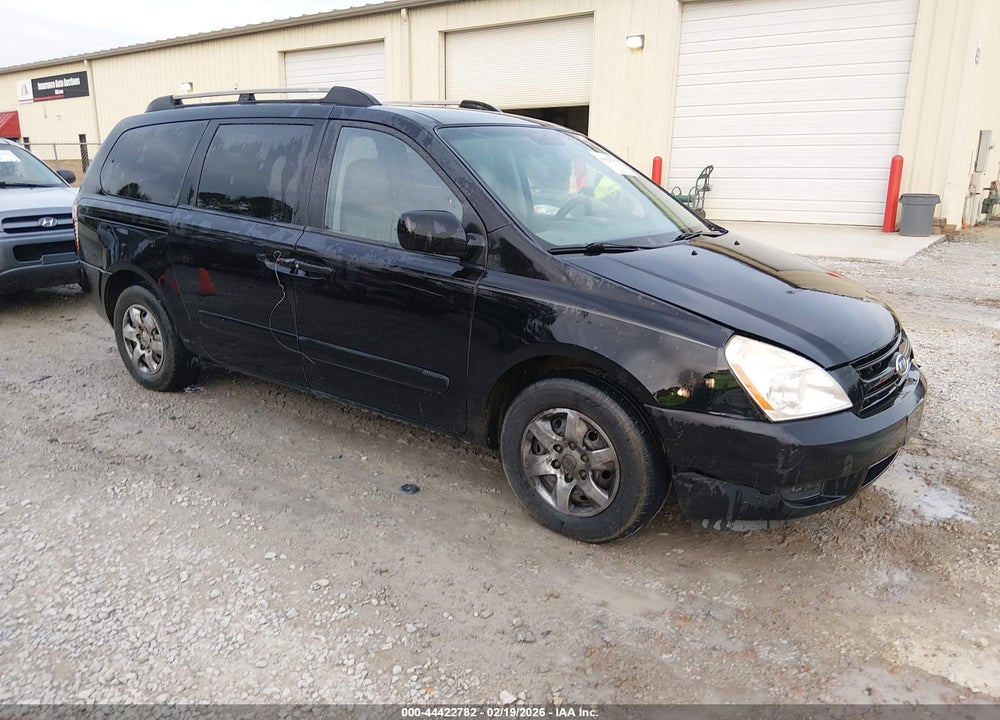 2008 KIA SEDONA LX VIN: KNDMB233586245866