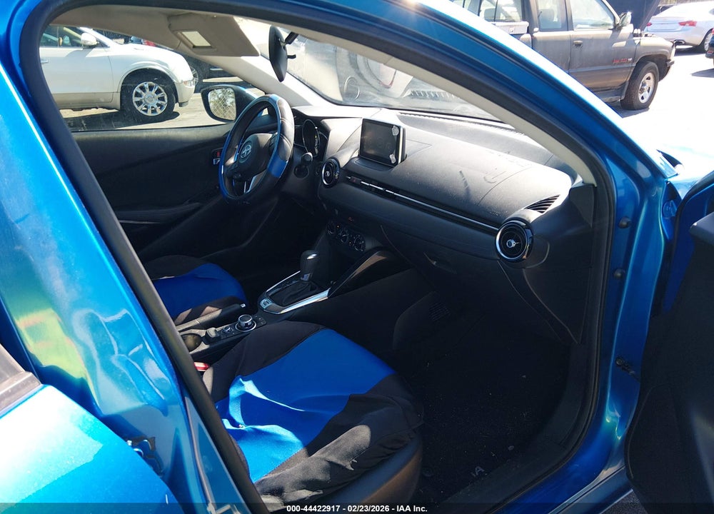 2016 SCION IA VIN: 3MYDLBZV0GY105478