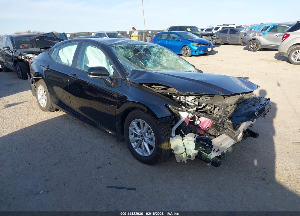 2025 TOYOTA CAMRY LE VIN: 4T1DAACK5SU579303