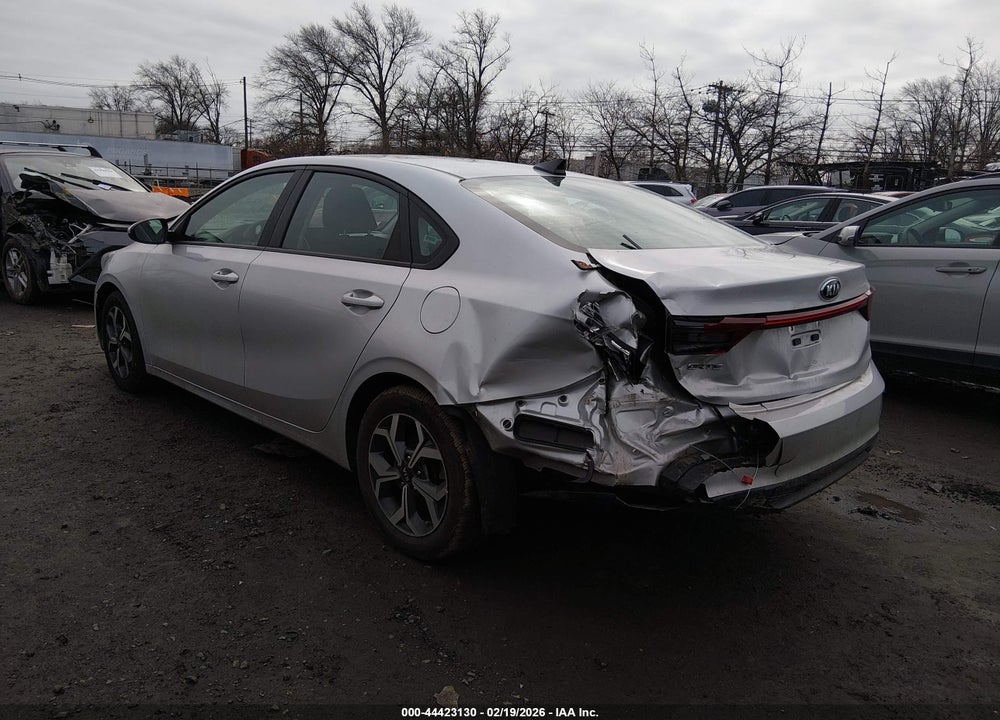 2021 KIA FORTE LXS VIN: 3KPF24AD9ME347238