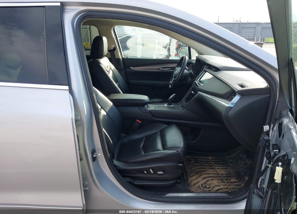 2017 CADILLAC XT5 LUXURY VIN: 1GYKNDRS6HZ212571