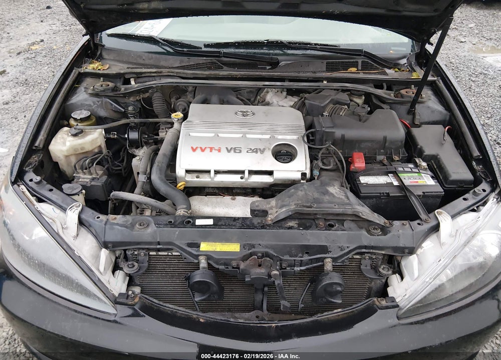 2004 TOYOTA CAMRY LE V6 VIN: 4T1BF30K64U077590
