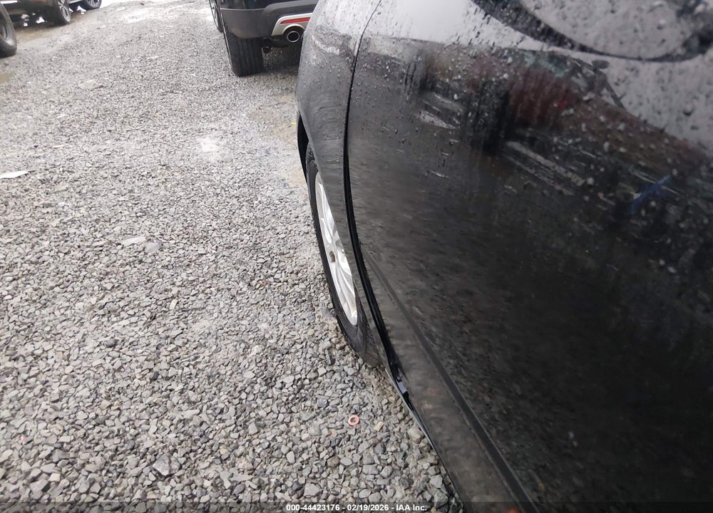 2004 TOYOTA CAMRY LE V6 VIN: 4T1BF30K64U077590
