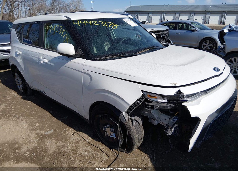 2020 KIA SOUL LX VIN: KNDJ23AU3L7702567