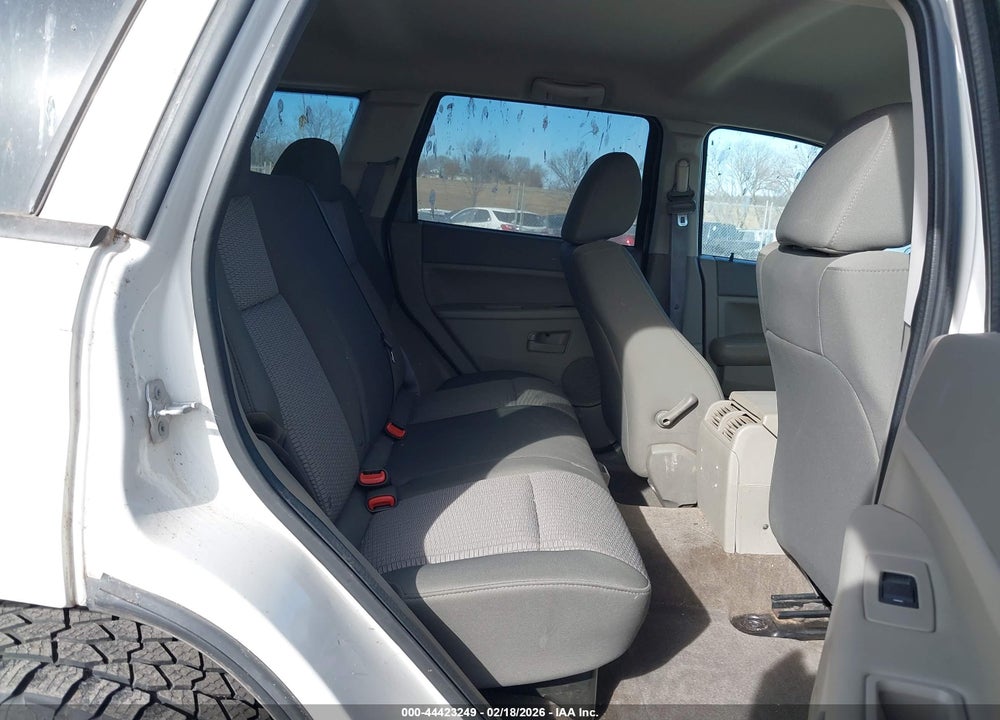 2008 JEEP GRAND CHEROKEE LAREDO VIN: 1J8GR48K28C212631