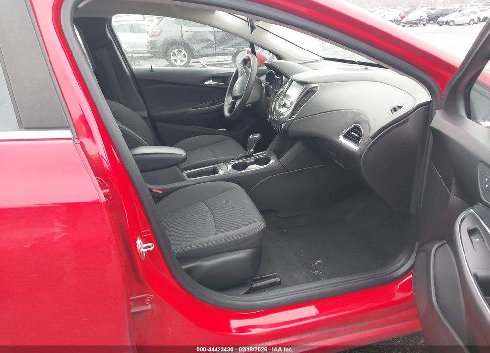 2018 CHEVROLET CRUZE LT AUTO VIN: 1G1BE5SM8J7119522