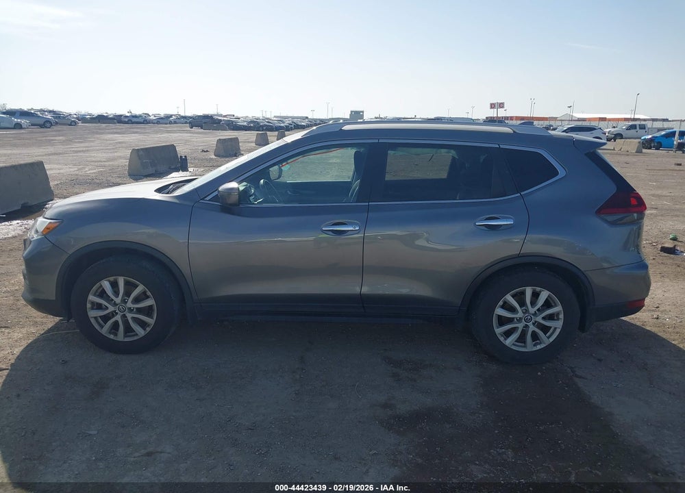 2019 NISSAN ROGUE S VIN: 5N1AT2MT9KC835801