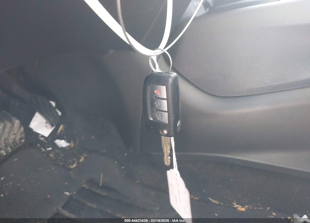 2019 NISSAN ROGUE S VIN: 5N1AT2MT9KC835801