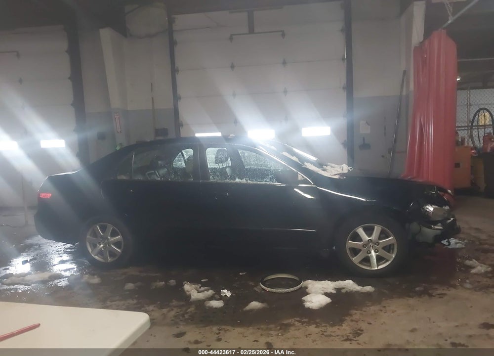 2005 HONDA ACCORD 3.0 EX VIN: 1HGCM66565A049214