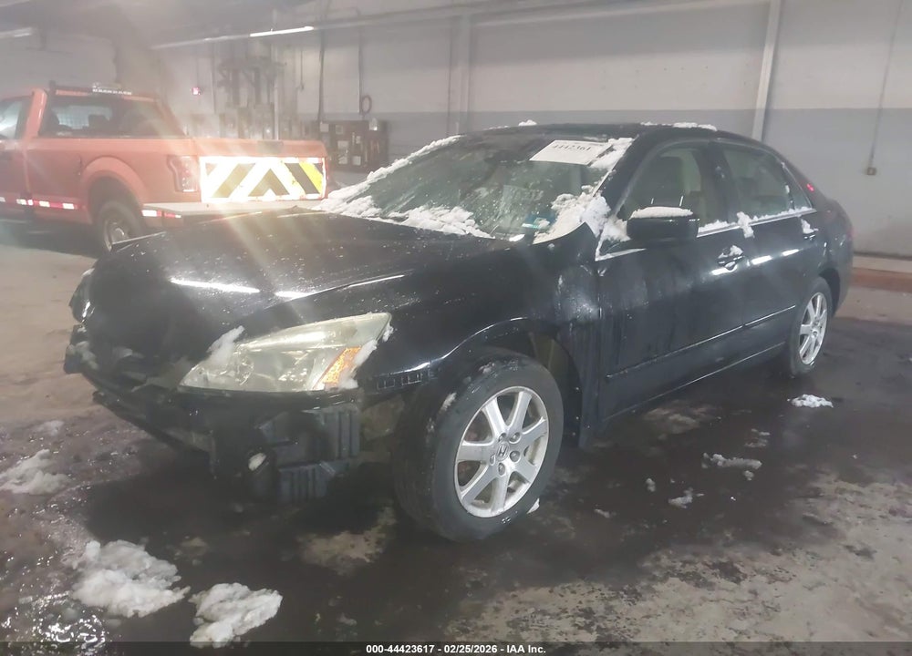 2005 HONDA ACCORD 3.0 EX VIN: 1HGCM66565A049214