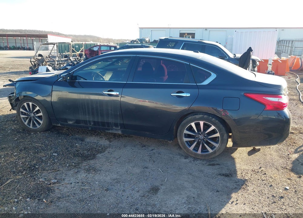 2017 NISSAN ALTIMA 2.5 SV VIN: 1N4AL3AP9HC192298