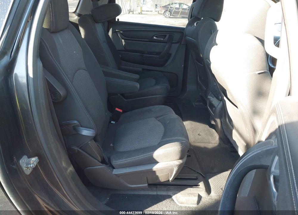 2015 CHEVROLET TRAVERSE 1LT VIN: 1GNKVGKD0FJ387694