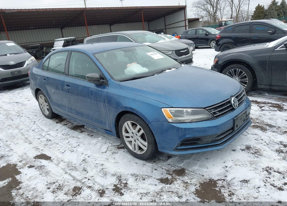 2015 VOLKSWAGEN JETTA 2.0L S VIN: 3VW2K7AJ3FM240889
