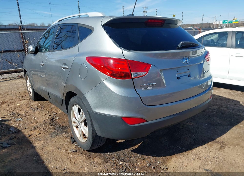 2013 HYUNDAI TUCSON GLS VIN: KM8JU3AC8DU742563