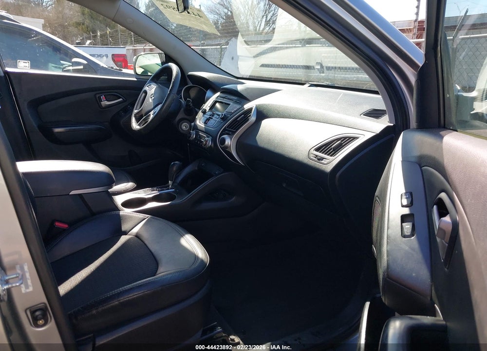 2013 HYUNDAI TUCSON GLS VIN: KM8JU3AC8DU742563