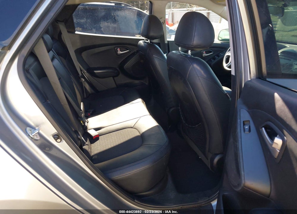 2013 HYUNDAI TUCSON GLS VIN: KM8JU3AC8DU742563