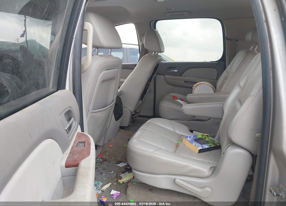 2009 GMC YUKON XL 1500 SLT1 VIN: 1GKFC360X9J107952