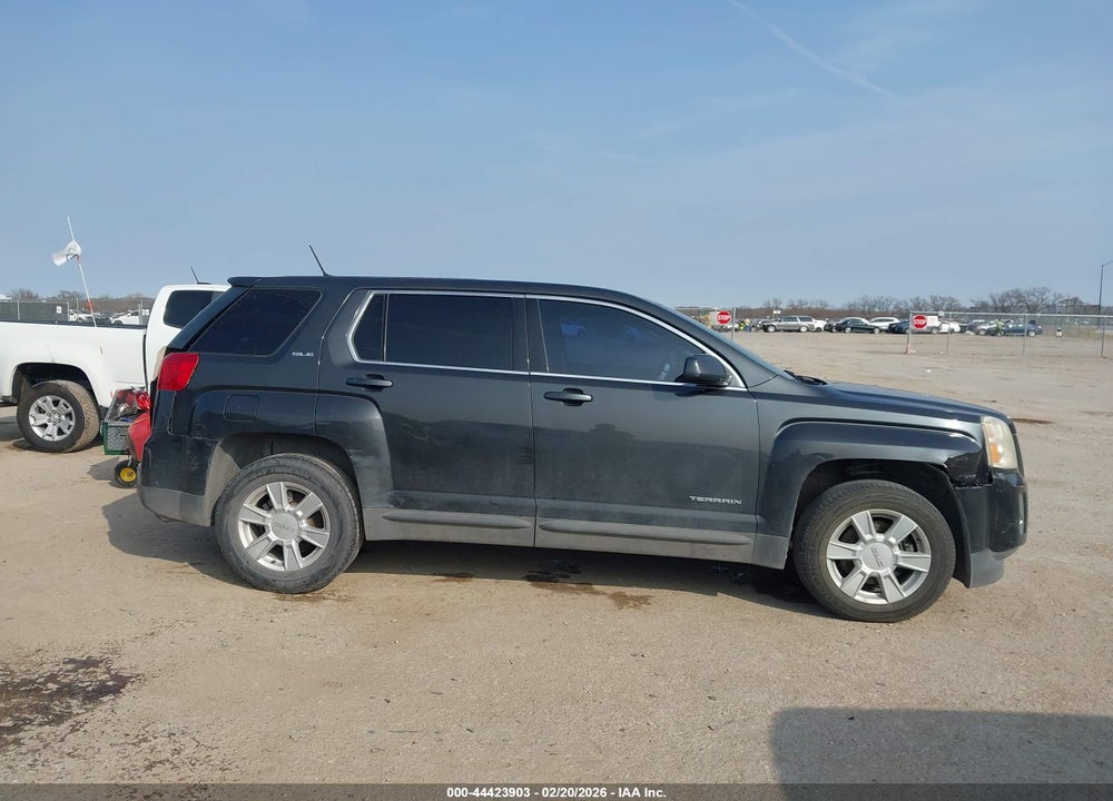 2013 GMC TERRAIN SLE-1 VIN: 2GKALMEK8D6322058