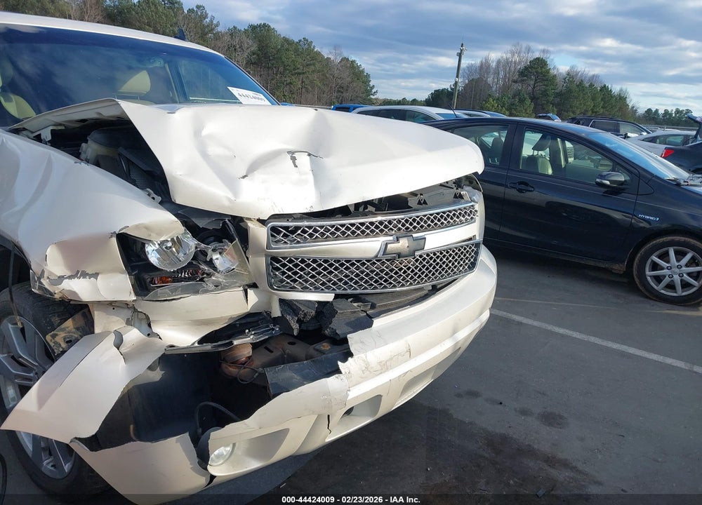 2009 CHEVROLET SUBURBAN 1500 LTZ VIN: 1GNFK36359R257078