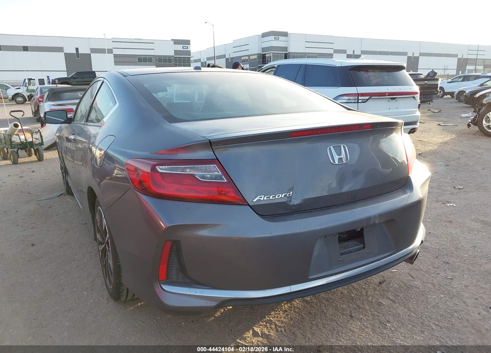 2017 HONDA ACCORD EX-L VIN: 1HGCT1B84HA008719