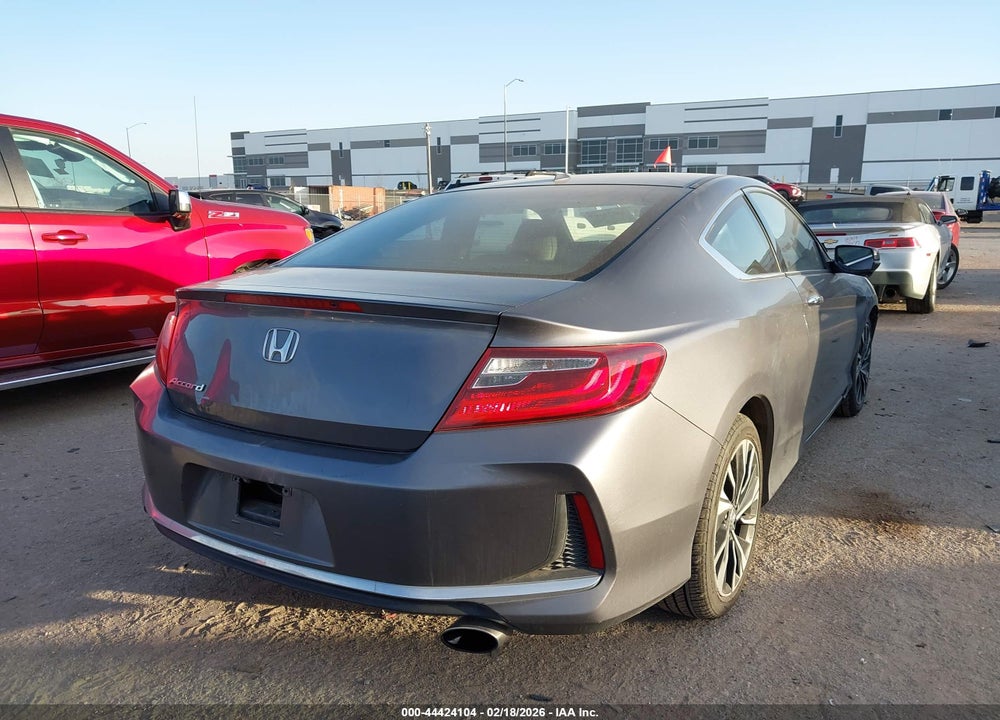 2017 HONDA ACCORD EX-L VIN: 1HGCT1B84HA008719