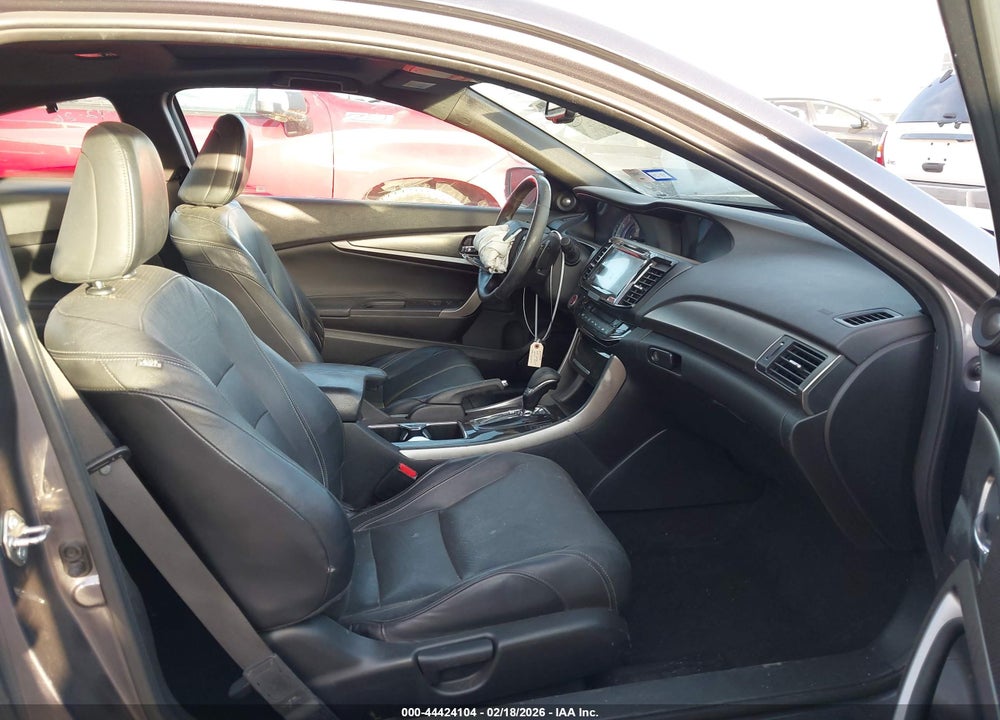 2017 HONDA ACCORD EX-L VIN: 1HGCT1B84HA008719