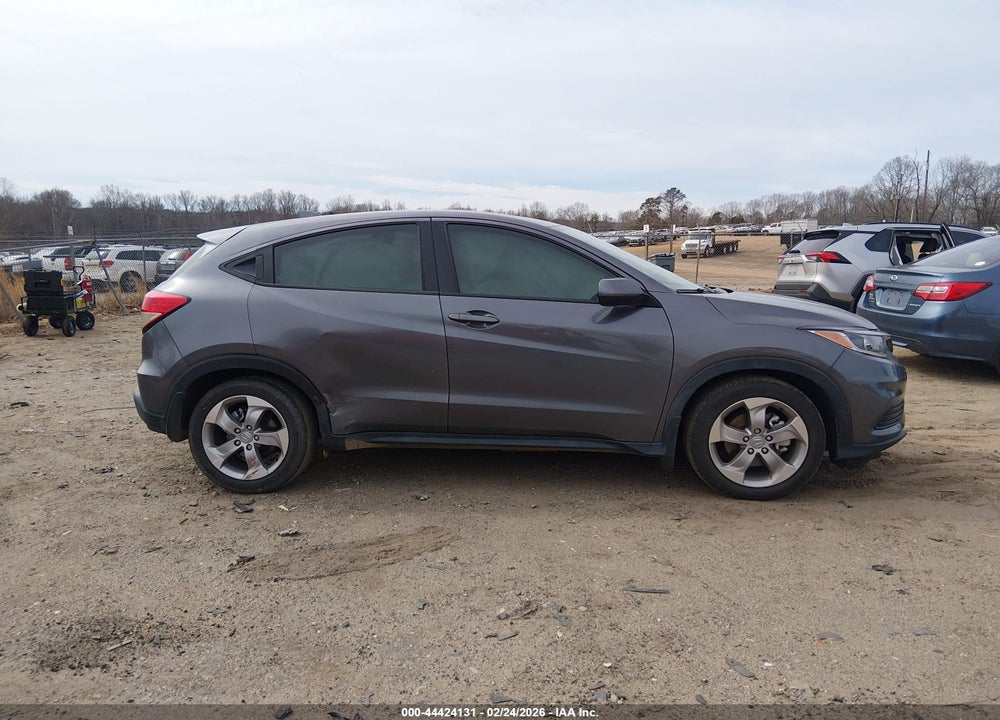 2022 HONDA HR-V 2WD LX VIN: 3CZRU5H32NM724018