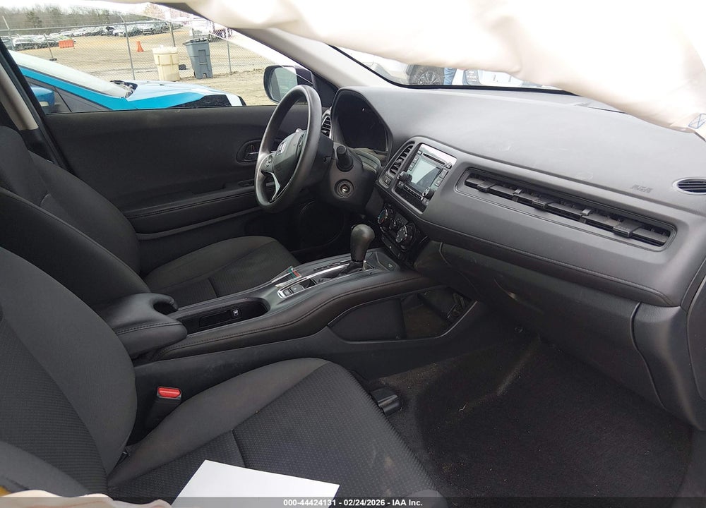 2022 HONDA HR-V 2WD LX VIN: 3CZRU5H32NM724018