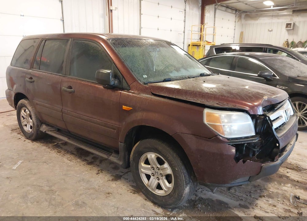 2007 HONDA PILOT LX VIN: 5FNYF18127B029953
