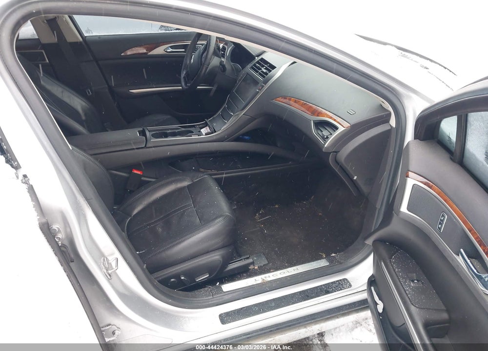 2014 LINCOLN MKZ VIN: 3LN6L2J94ER834995